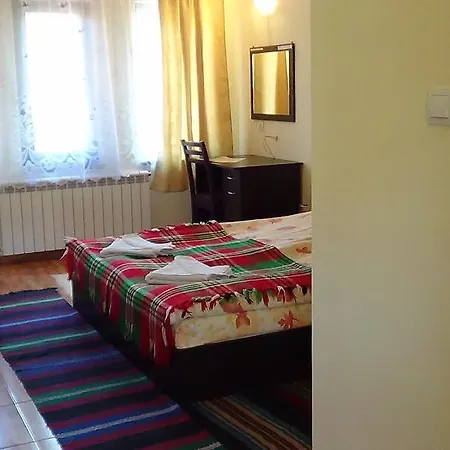 Hotel Family - 1